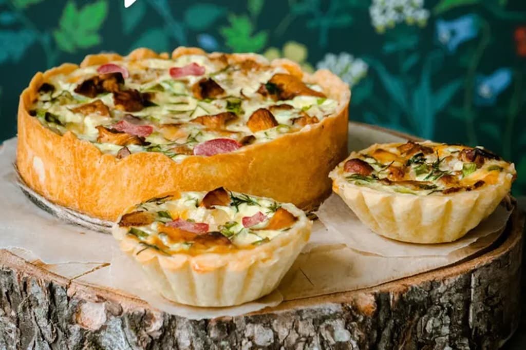 Kanttarelli-salamipiiras resepti