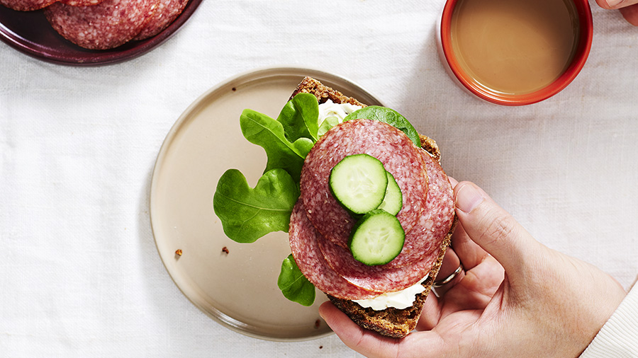 Kotivaran meetvurstileipä