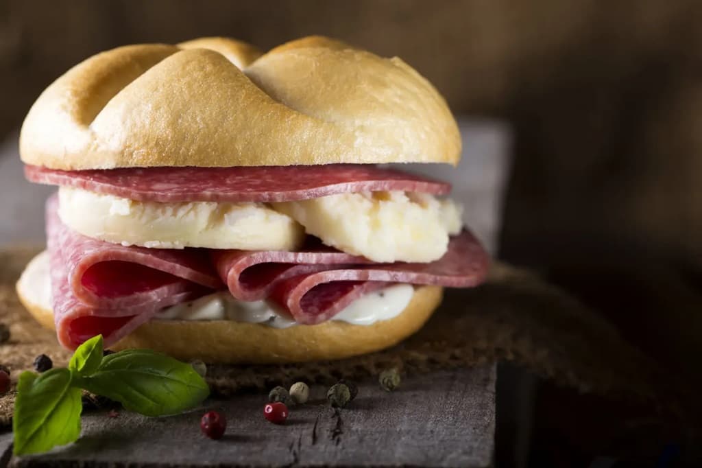 Mozzarella voileipä resepti